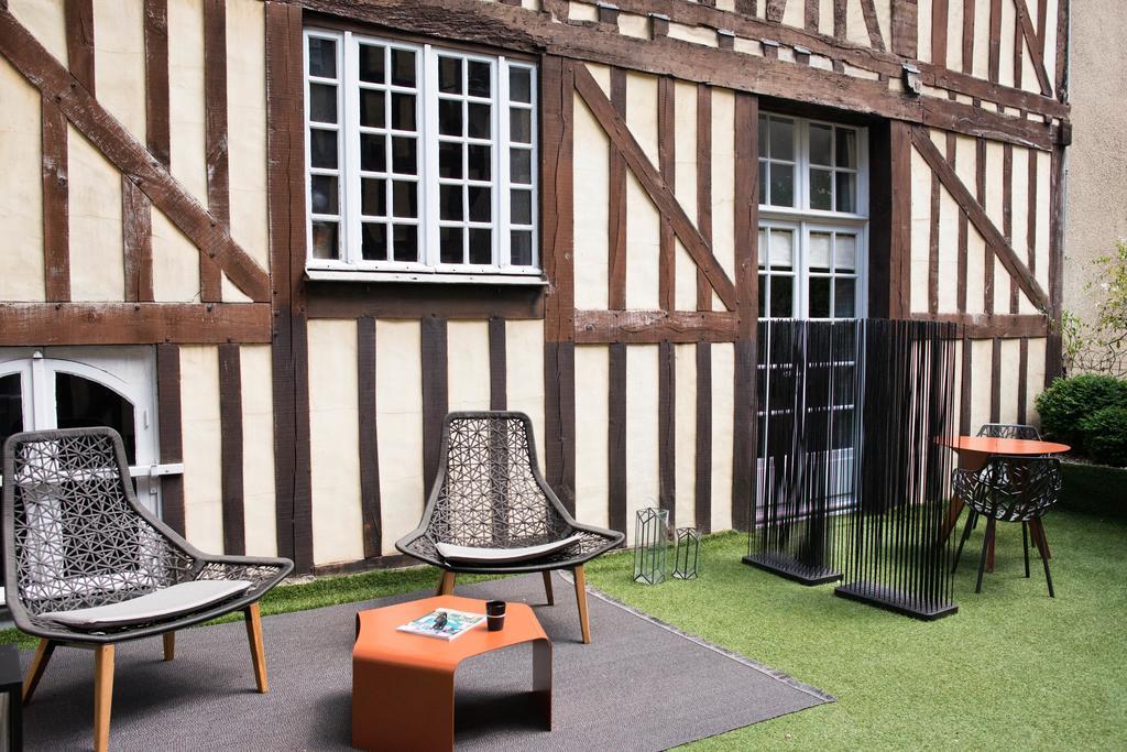 Marnie Et Mister H Bed & Breakfast Rennes Exterior photo